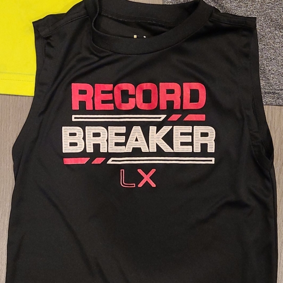 3 Live Xtreme Shirts Size 5/6 - Picture 4 of 4